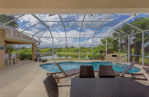 Painters Walk House | Seas the Day