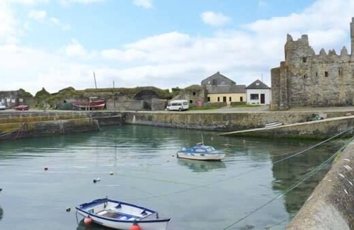 Slade Cottage | SEASCAPE, family friendly in Fethard-On-Sea, County Wexford
