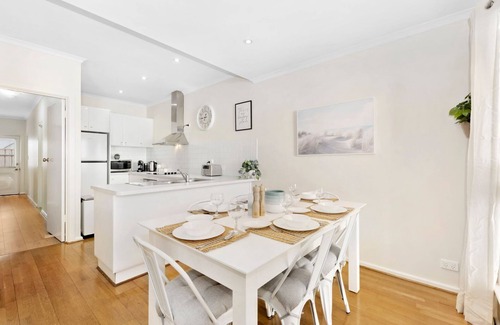 West Beach Apartment | Seascape on Seaview - 3 Bedroom