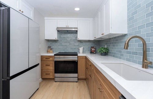 Solana Beach Condo | Seascape Sur Luxurious remodeled 2-bedroom 1 story condo with split system AC