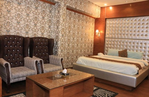 Clifton Hotel | Seashell Grand hotel