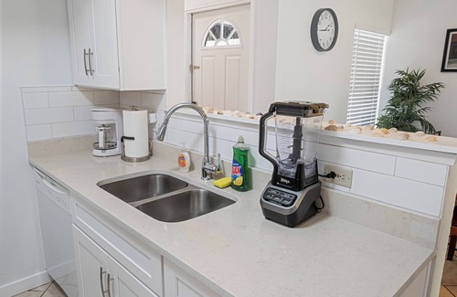 North Beach House | Seashell Suite - 3BR - Mayport Naval Base & Beaches - Pet Friendly
