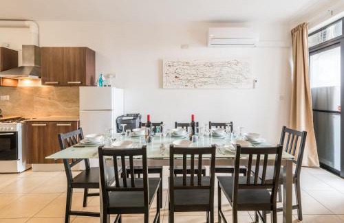 Bugibba Apartment | Seashells 2 Bedroom Apartments with terrace, just off the Bugibba promenade - by Getwaysmalta