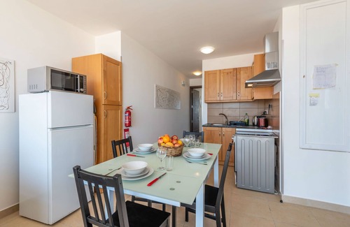 Bugibba Apartment | Seashells Seaview Penthouse With Hottub