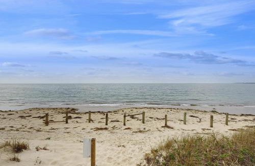 North Truro Hotel | Seashore Escape
