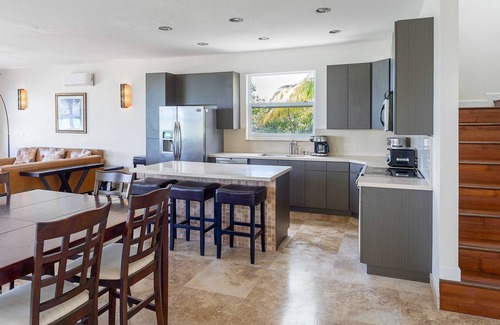 Ocean Point Villa | Seashore Villa Beachfront Oasis