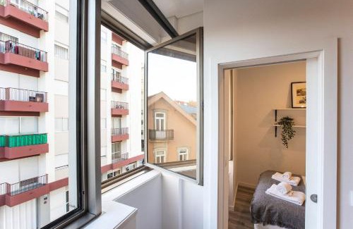 Leixões Apartment | Seaside 1BR Flat w/AC in Matosinhos by LovelyStay