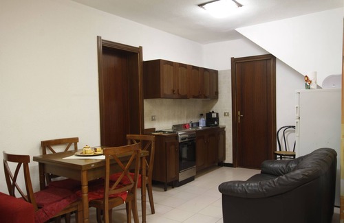 S'oru e Mari Apartment | Seaside apartment with garden
