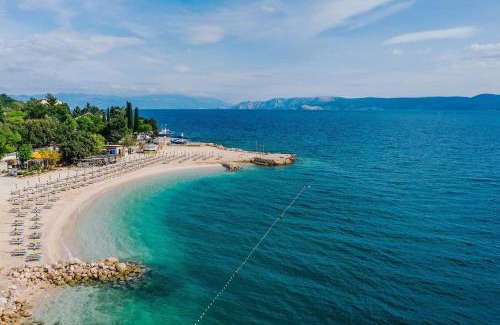Selce Apartment | Seaside apartments with a swimming pool Selce, Crikvenica - 22985