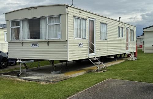 Leysdown-on-Sea House | Seaside Bliss Retreat in heart of Isle of Sheppy