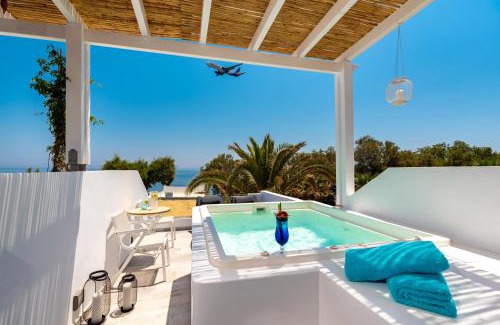 Kamari Hotel | Seaside Breeze