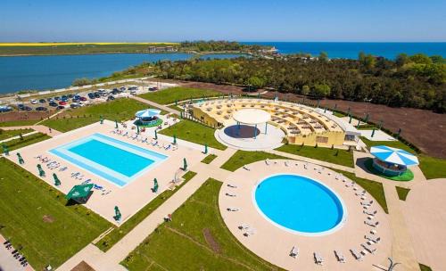 Neptun Apartment | Seaside Dream and Sunset Breeze Studios at Blaxy Resort