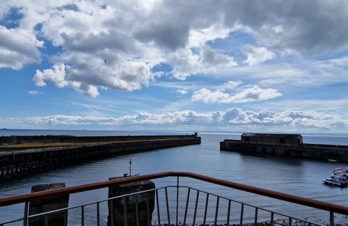 Kirkcaldy Apartment | Seaside Escape in Kirkcaldy