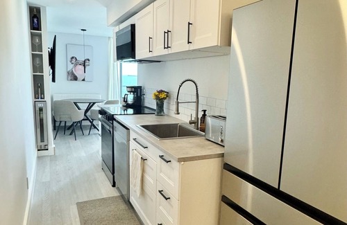 Barrier Island Apartment | Seaside Escape: Oceanfront Condo