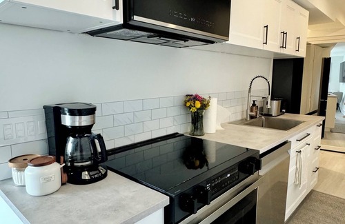 Barrier Island Apartment | Seaside Escape: Oceanfront Condo