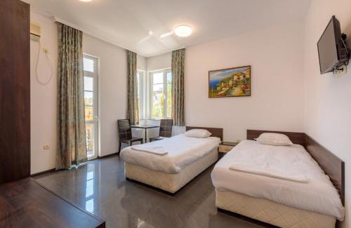 Burgas Center House | SeaSide Guest Rooms