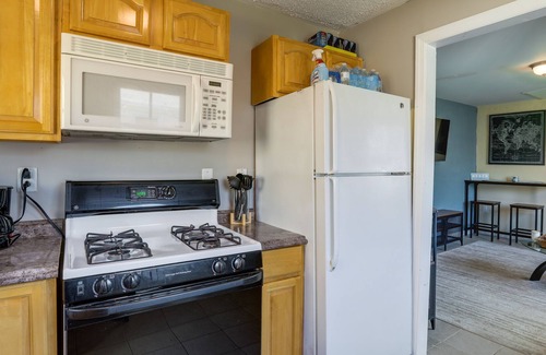 Seaside Heights Cottage | Seaside Heights Hideaway: Walk to Beaches!