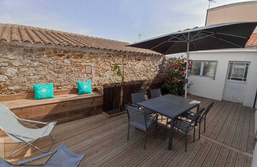 Chateau-d'Olonne House | Seaside house with bicycles