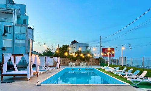 Costinesti House | Seaside Inn & Suites