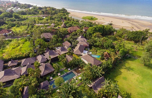 Berawa Villa | Seaside Luxury with Cultural Charm – Bali Villa 1054
