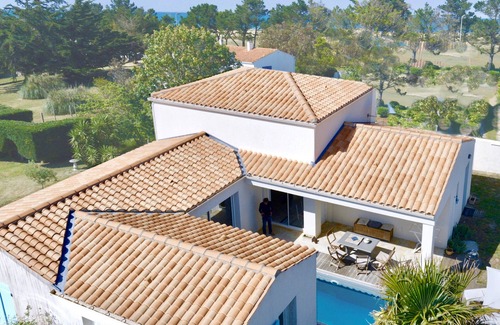 La Bree-les-Bains Villa | Seaside painter's house