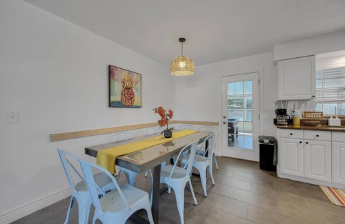 Ponte Vedra Beach House | Seaside Paradise: Dive into Luxury with Saltwater Pool, Spa, and Chemical-Free Bliss