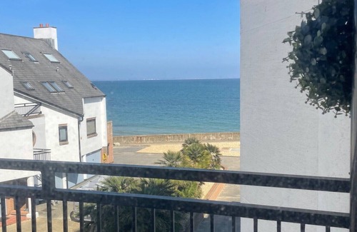 Seaview Apartment | Seaside property & private garden with immediate access to Seagrove Bay