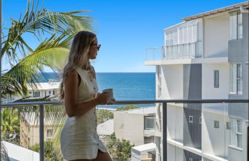 Kings Beach Apartment | Seaside Serenity - Apartment Ocean Views