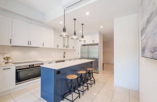 Marcoola House | Seaside Serenity Awaits! - 3 Bedroom Luxurious & Stylish Terrace Unit!