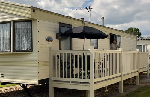 Ingoldmells Cabin | Seaside Serenity Caravan, the chase caravan site