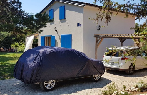 Peroj House | Seaside Serenity: Villa Enjoy – Your Eco-Friendly Escape