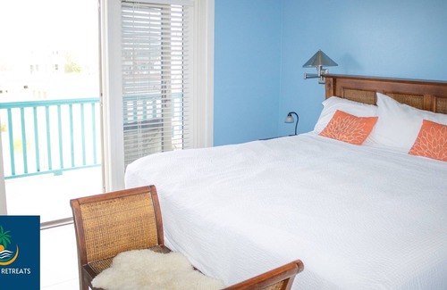 Port Isabel House | Seaside Serenity Waterfront Cottage with Boatlift and Elevator