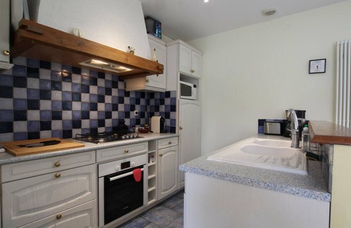 Portbail Cottage | Seaside Villa: AC, Garden, Terrace, Veranda, 400m to Beach, Family-Friendly, All-Inclusive