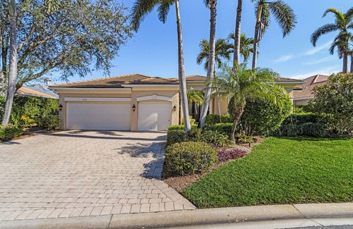 Bonita Springs House | Seasonal Rental in Pelican Landing! Gorgeous Pool Home!