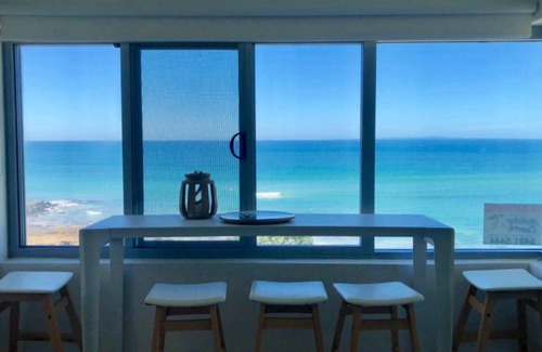 Caloundra Apartment | Seaspray Unit 1 - Stunning Apartment with Ocean View