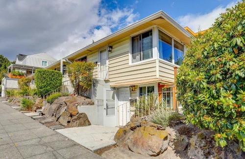 Old Ballard Apartment | Seattle Garden Apt Walk to Water and Amenities!