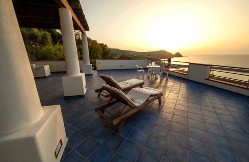Capo d'Orlando Apartment | Seaview 3-room apartment- 3 min by car from the beach