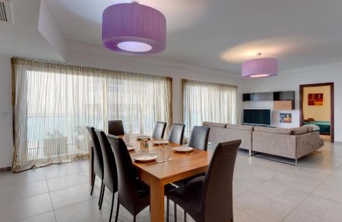 Sliema Apartment | Seaview Apartment In Fort Cambridge, Sliema
