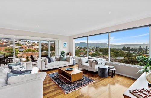 Gerringong House | Seaview at Gerringong - 4pm check out if available