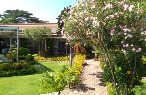 Dumaguete Resort | SeaView Beach Resort