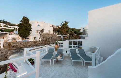 Mykonos Apartment | SeaView Central Suites