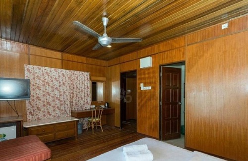 Lubok Buaya Cottage | Seaview Chalet #2 Beachfront Cenang Beach