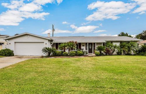 Surfside Estates House | Seaview Dreams