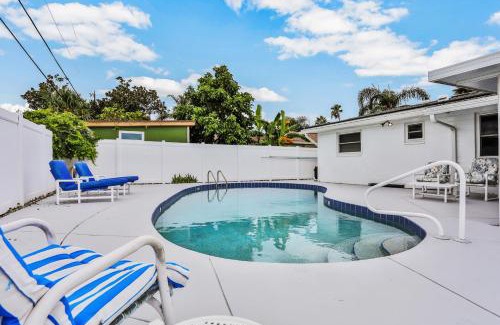 Surfside Estates House | Seaview Dreams