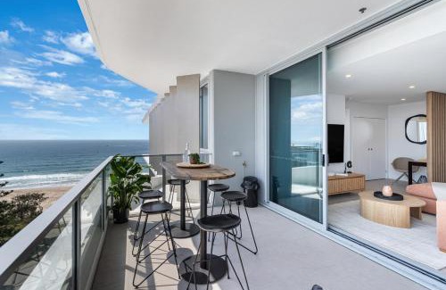 Palm Beach Apartment | Seaview Luxury Palm Beach