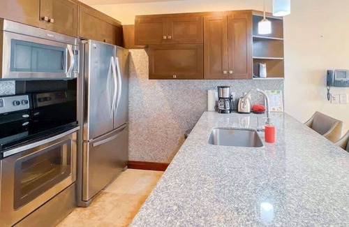 Barrio Los Faroles Condo | Seaview Oasis 1-BR Suite in Croc's casino resort