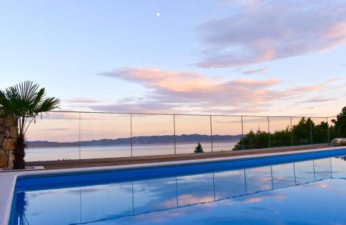 Gdinj Apartment | Seaview pool apartment-Lumière, Island Hvar-Gdinj