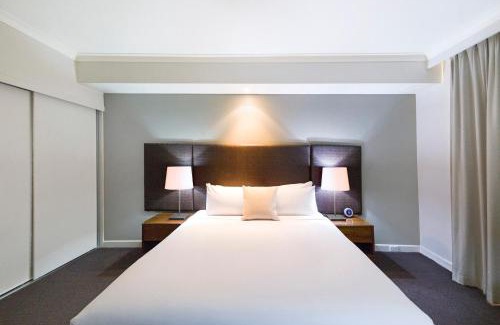 Darwin City Centre Apartment | Seaview Resort Stay - King Studio with Tropical Pool