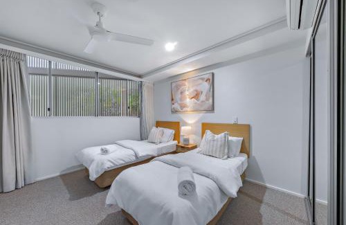 Airlie Beach Apartment | Seaview retreat