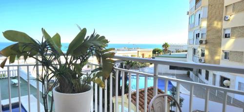 Torremolinos Apartment | Seaview Retreat Torremolinos City Center, with pool and amazing views BY NAMASTE ELITE
